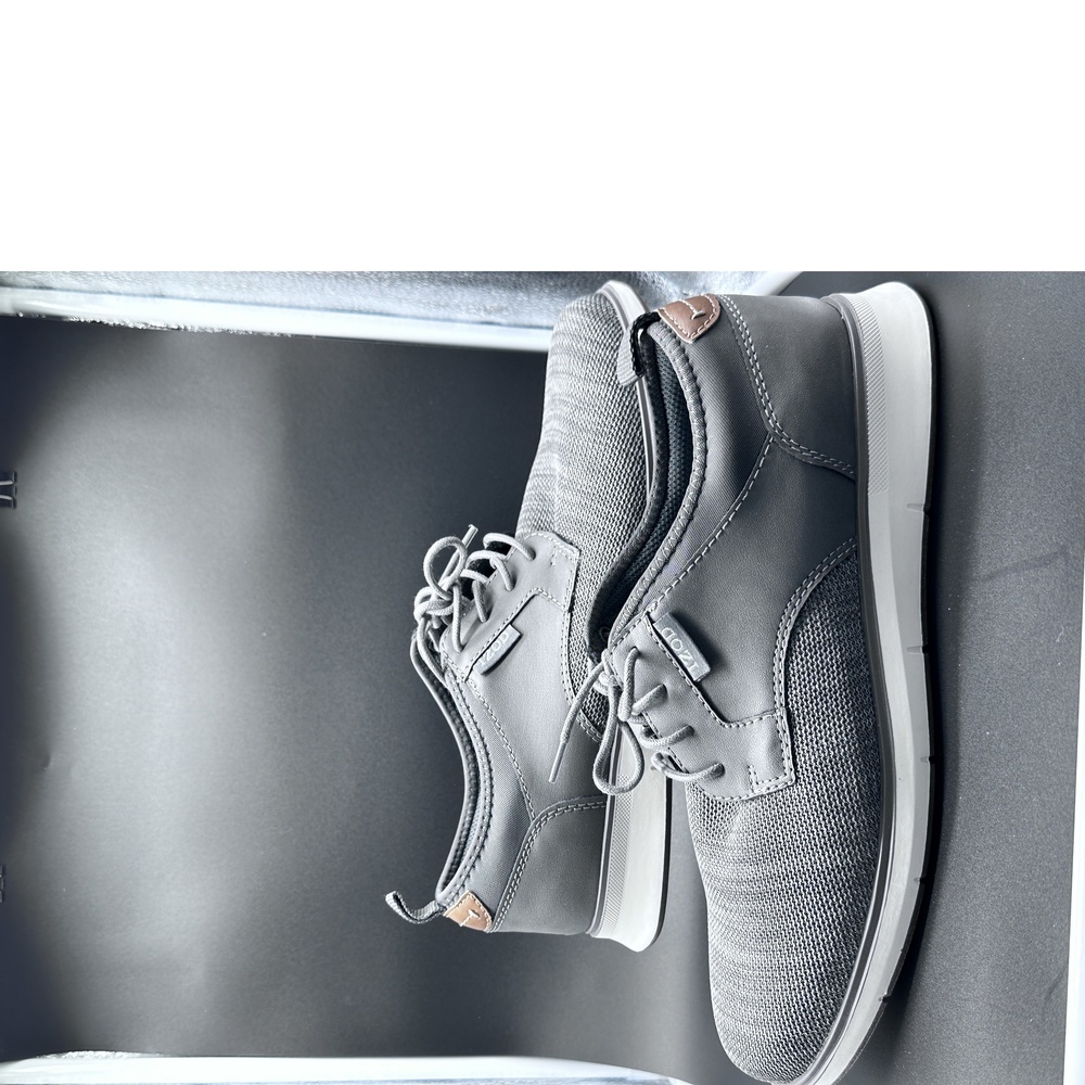 Izod Drift Grey Mens 9.5 NWT